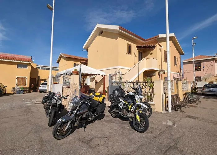 Un passo dal mare e dalla città.